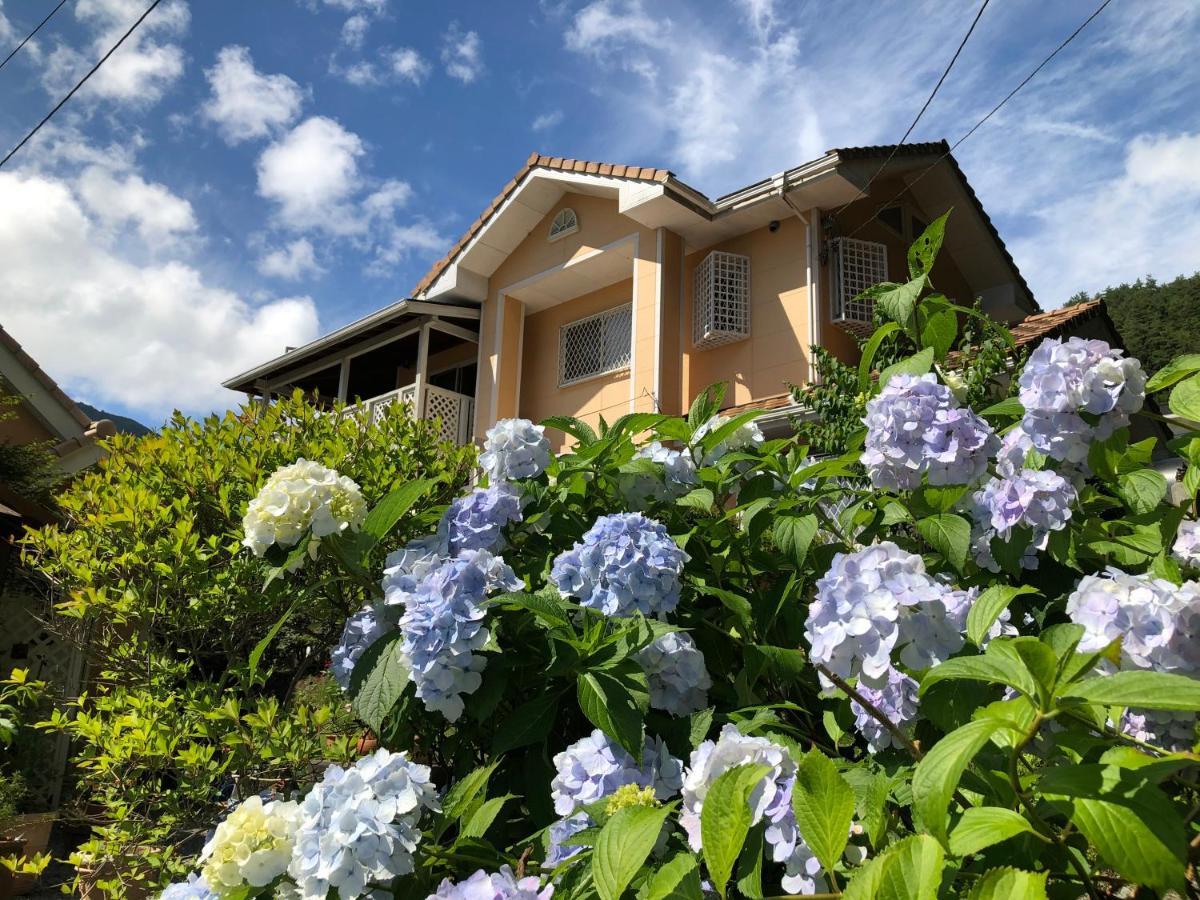Villa Relax Fujikawaguchiko Exterior foto